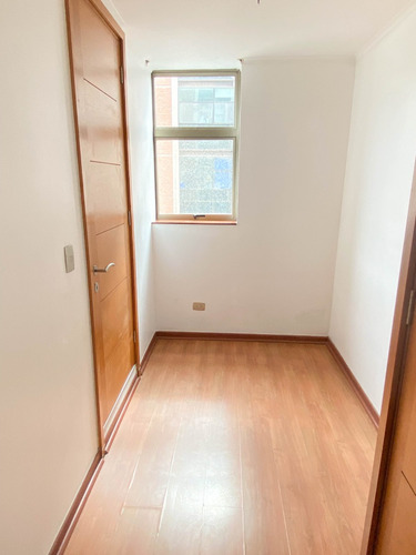Hermoso Y Amplio Departamento, Excelente Sector (4d / 4b)