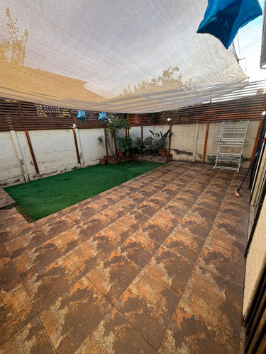 Casa Con Excelente Ubicación Y Gran Potencial Comercial