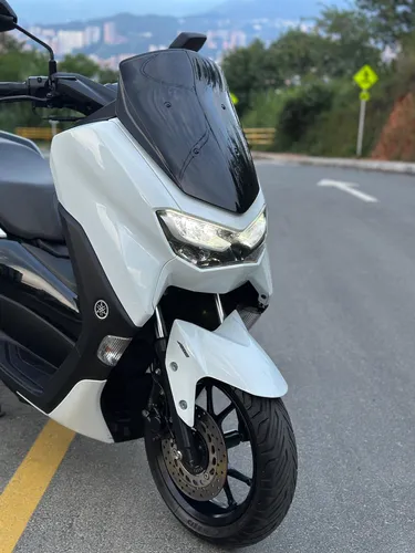 Yamaha Nmax Connected