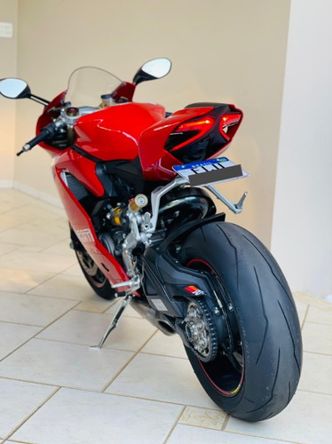 Imagem 10 de 13 de Ducati
