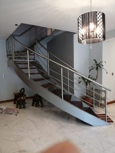 Imagen 10 de 12 de Apartamento En Venta Urb. Campo Alegre C-19622