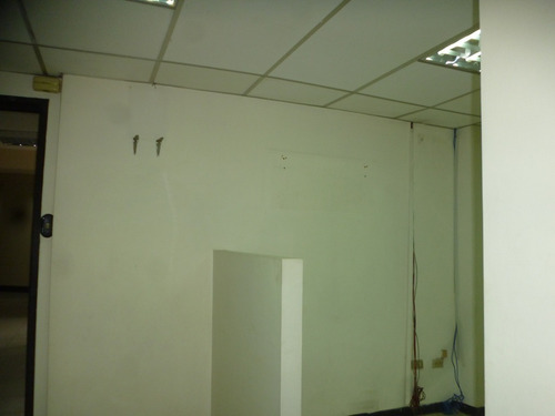 Imagen 8 de 17 de Rr Alquiler Oficina En La Campiña. Consta De 68m2,