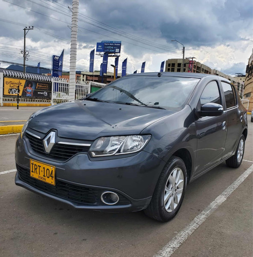 Renault Sandero 1.6 Dynamique 90 hp