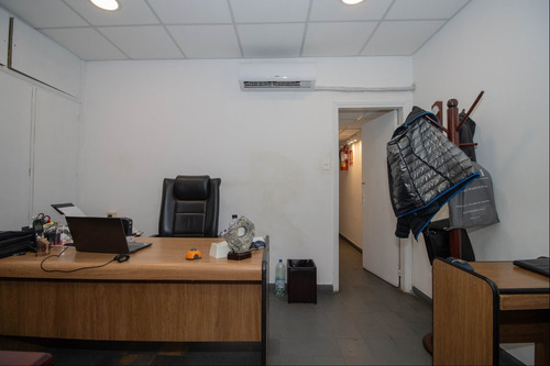 Venta Galpón En Excelente Zona Aguada