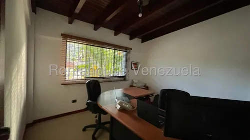 Casas En Venta Mls #25-19382