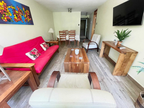 Metro Los Leones / Amplio Depto 1 Dorm. (78934)