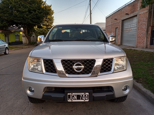 Nissan Frontier 2010 2.5 Le Cab Doble At 4x4