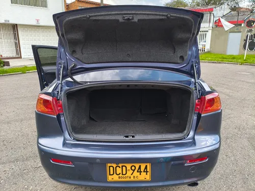 Mitsubishi Lancer 2.0 At 2009