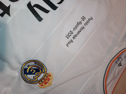 Imagen 7 de 9 de Camiseta Real Madrid Partido Homenaje Raúl González 2013 Xxl
