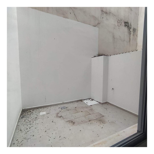 Imagen 5 de 5 de Oficina En Alquiler De 1 Amb.
