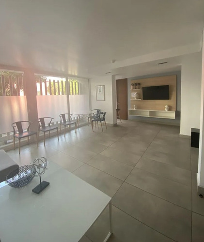 Oportunidad! Sin Comision Depto 2dorm 1ba, Est ,y Bod