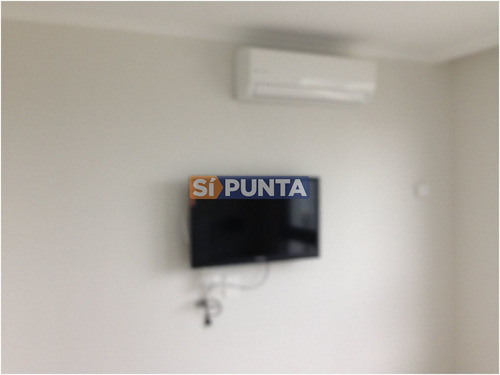 Imagen 20 de 30 de Apartamento En Brava, 2 Dormitorios Alquiler