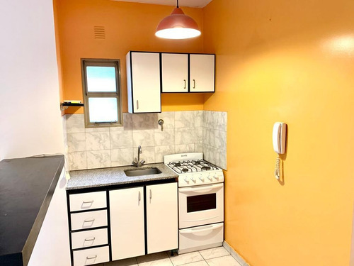 Imagen 9 de 14 de Ph Venta 2 Amb. Planta Baja, Patio Monte Castro