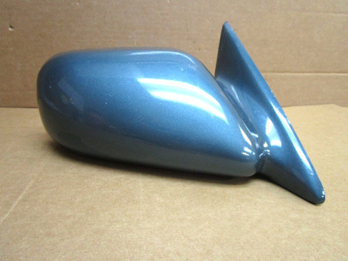 97 98 99 00 01 Toyota Camry Passenger Side Mirror Right  Tty