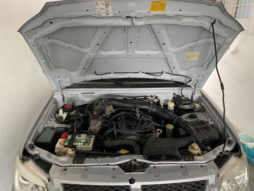 Imagem 6 de 11 de Mitsubishi Tr4