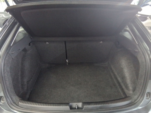 Volkswagen Nivus 1.0 200 TSI TOTAL FLEX COMFORTLINE AUTOMÁTICO