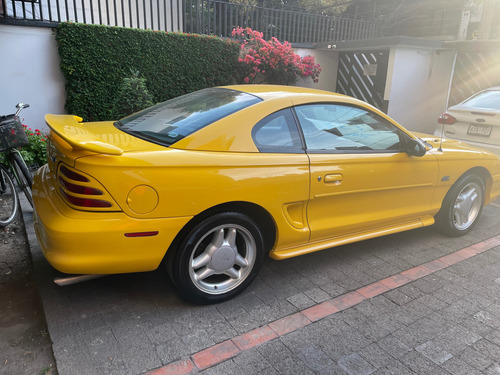 Ford Mustang Gt, Motor 5.0, Automático, Único Dueño.