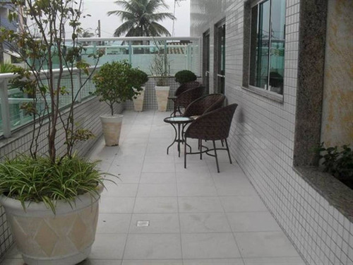 Imagem 8 de 15 de Apartamento 2 Suítes Semi Mobiliada Com Varanda Gourmet Na Tupi. - Gis23