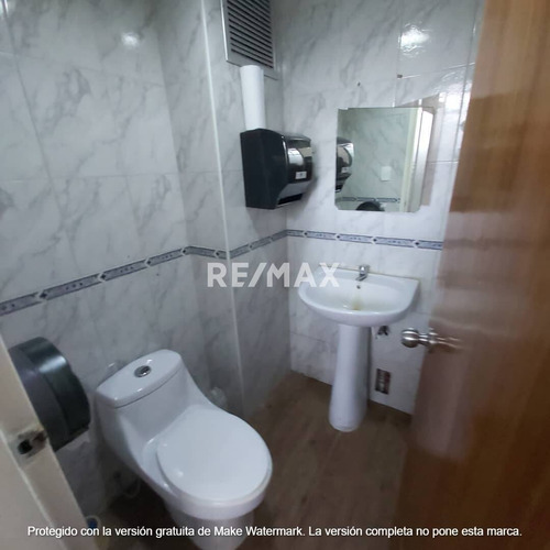 Imagen 5 de 14 de Hilmar Rios C156181 Alquila Oficina En Naguanagua Tlf-0414-432-69-46 @hilmaririos.remax.al