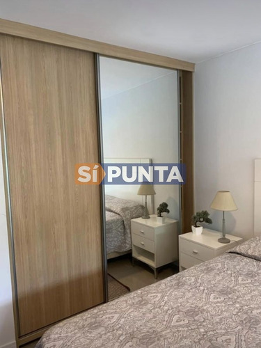 Imagen 6 de 10 de Vendo Hermosa Propiedad De 2 Dormitorios A 2 Cuadras De La Playa Brava