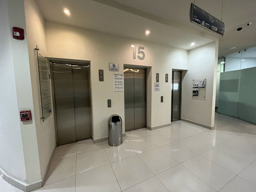 Consultorio En Renta Centro Médico Ave Monterrey