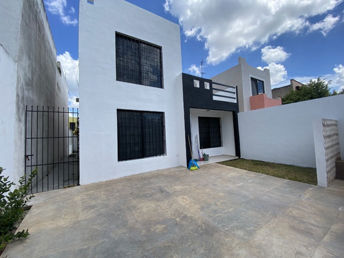 Imagen 1 de 8 de Casa En Renta En Francisco De Montejo, Mérida. Dos Plantas