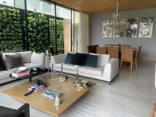 Venta Residencia En Cumbres Santa Fé