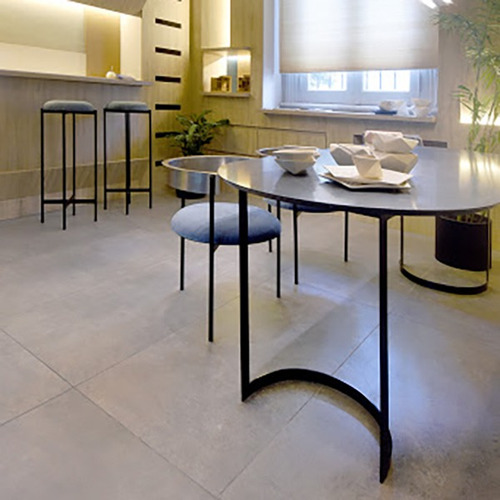 Imagen 2 de 2 de Porcelanato Vite 80x80 Liscio Ivory X Metro Cta
