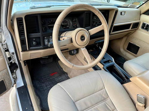 Imagen 15 de 18 de Jeep Cherokee Límited-4wd 4dr Row