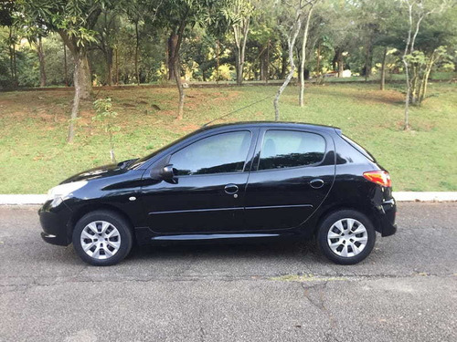 Imagem 13 de 15 de Peugeot 207 Xr 1.4 8v Flex 4p Completo - 2011