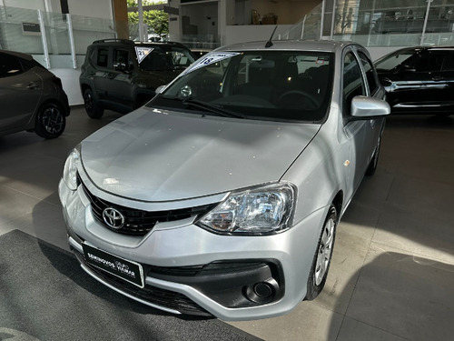 Toyota Etios 1.3 X 16V FLEX 4P MANUAL