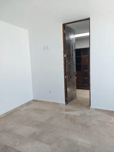 Casa En Venta En Fracc. Lombardía, Irapuato, Gto.