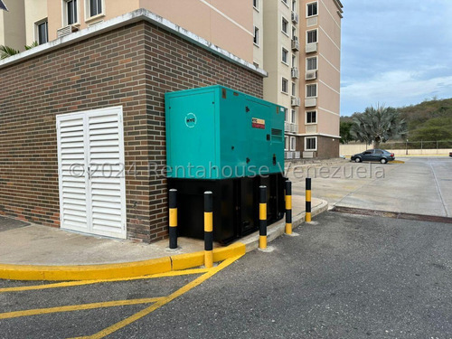 Dennymar, Vende Apartamento Amoblado En Urb Priv Al Este De La Ciudad, Conectado A Planta, Areas Sociales, 2hab, 2baños, Ambientado Para Brindar Total Confort Para Vivir Y Descansar, Contáctame B4b5b4