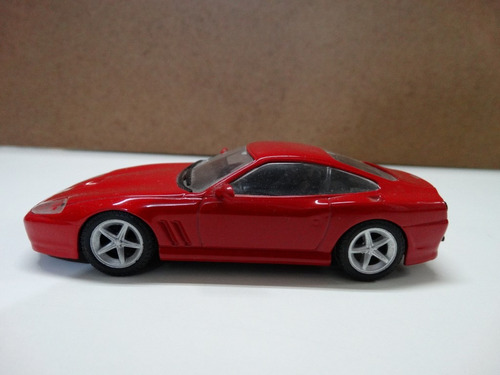 Ferrari 575m Maranello - Hot Wheels 1:43 Parabrisa Trincado