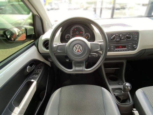 Imagem 5 de 8 de Volkswagen Up! 2016 1.0 Tsi Move 5p