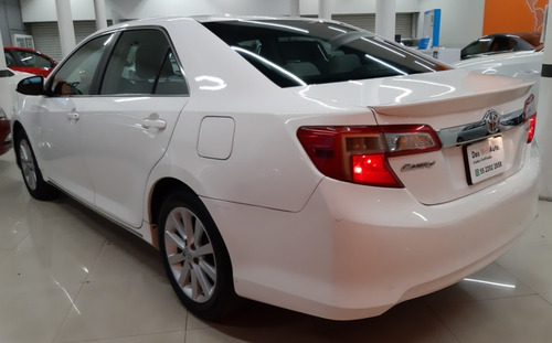 Imagen 6 de 15 de Toyota Camry Xle 2.5 L At 2014