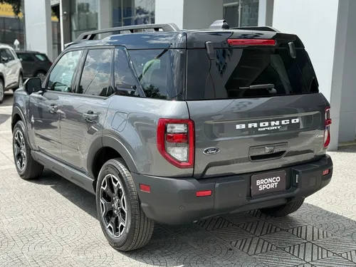 Ford Bronco Sport Outer Banks 4x4 1.5cc Automatica