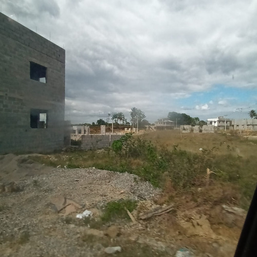 Imagen 12 de 24 de El Solar Perfecto Para Construir Su Casa Estas Aquí En Villa Mella