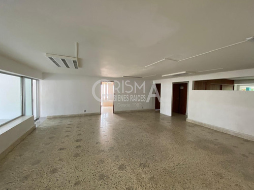 Oficinas En Renta En Col. Jardines