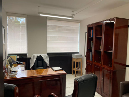 Renta Consultorio U Oficina, Bosques De Las Lomas