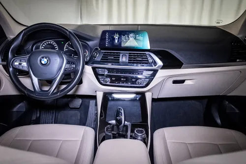 BMW X3 2.0 sDrive20iA At
