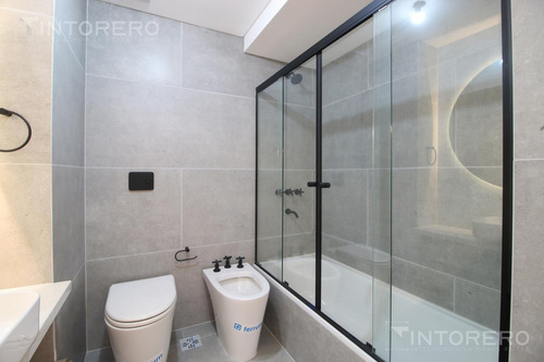 Departamento En Venta De 3 Ambientes Con Balcón En Liniers