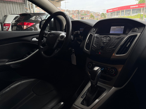 Ford Focus 2.0 SE 16V FLEX 4P POWERSHIFT