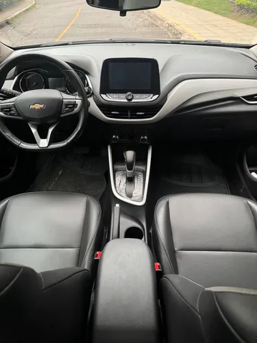 Chevrolet Onix 1.0t Automática
