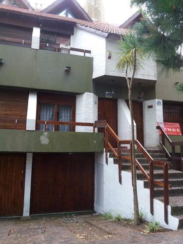 Casa En Venta - 3 Dormitorio 2 Baños - 146mts2 - San Bernardo Del Tuyu