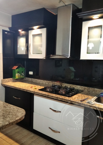 Hermosa Y Acogedora Casa En Av Los Próceres, Mérida Venezuela