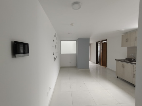 Apartamento En Villamaría De 3 Habitaciones (se Arrienda) 