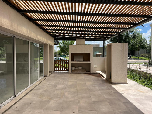 Casa En Venta A Estrenar En Pilar Del Este - Santa Elena