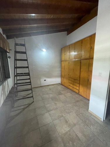 Imagen 7 de 13 de P.h. Tipo Duplex De 3 Ambientes Con Terraza.-