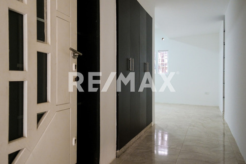 Imagen 8 de 13 de En Venta Casa En El Trigal